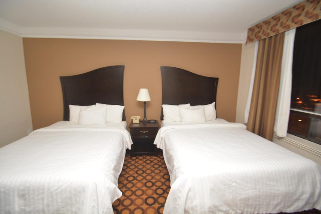 Prince Arthur Waterfront Hotel & Suites Thunder Bay Buitenkant foto